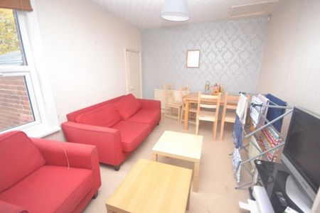 4 Bed - De Beauvoir Road, Reading - Photo 4