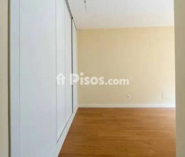 Piso en alquiler en Centro - Photo 2