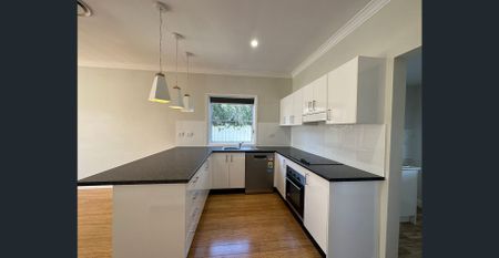 Stylish Modern Home in an Ideal Location - Photo 4