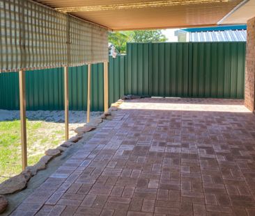 Modern Living Made Easy – 3x1 Gem! - Photo 1