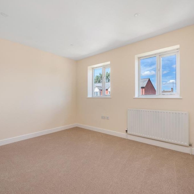 4 bedroom townhouse to rent - Photo 1