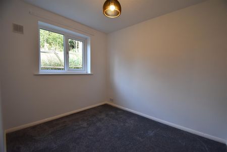 2 Bed Character Property - Photo 5