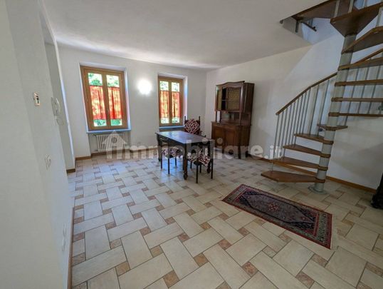 Bilocale via Emilia, Centro, Broni - Foto 1