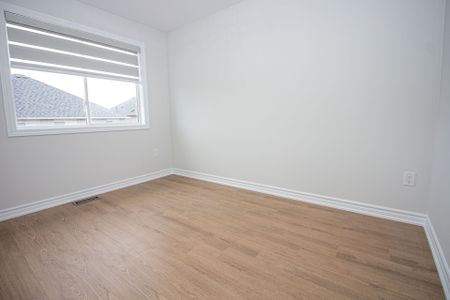 For Lease - 1299 Prestonwood Crescent, Mississauga, Ontario - Photo 4