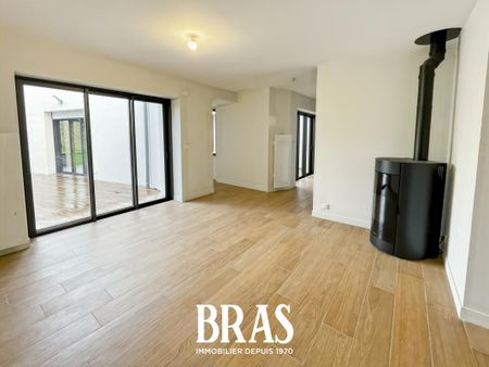 Location Maison 7 pièces 151m² NANTES 44100 - Photo 2