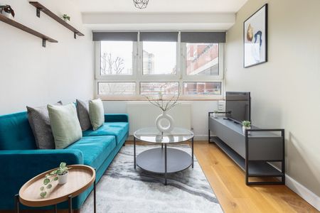 1 Bed Flat, Goulden House, SW11 - Photo 3