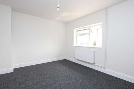 Balmoral Road, Keynsham, Bristol, BS31 - Photo 3
