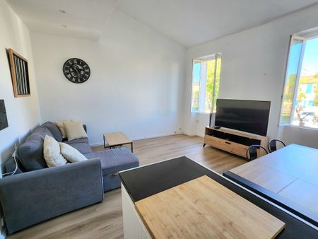 EXCLUSIVITE / T2 DE 45 M² MEUBLE / CHATEAU GOMBERT - Photo 4