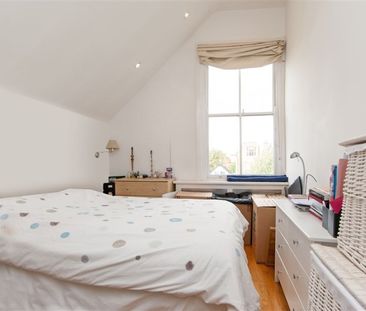 2 Bedroom Flat To Let - Photo 5