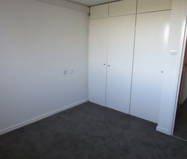 Peterborough PE2 - Photo 1