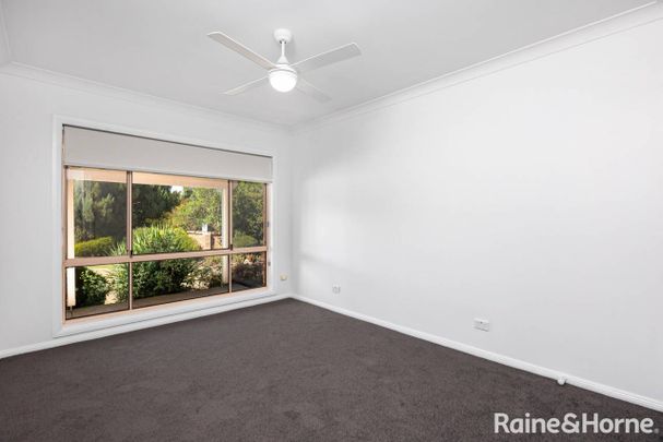 Large Two Bedroom Villa - Spacious & Secure! - Photo 1