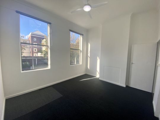 Neat Two Bedroom Unit in CBD Location! - Photo 1