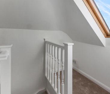 2 bedroom maisonette to rent - Photo 3