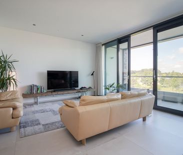 Appartement te huur: Korte Ouderkerkerdijk 5-P 1096 AC Amsterdam - Foto 1