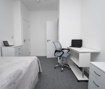1 bed house share to rent in Queensberry Road, Burnley, BB11 - Photo 4
