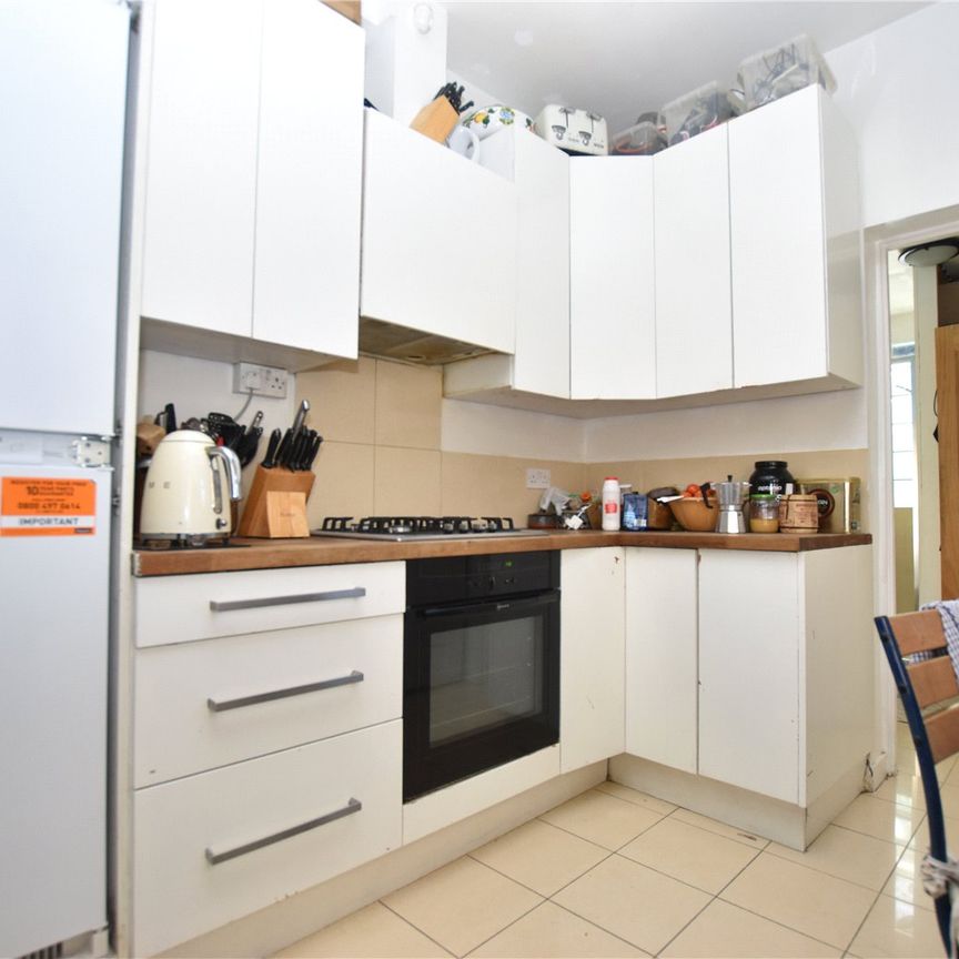 Burlington Road, Thornton Heath, CR7 - Photo 1