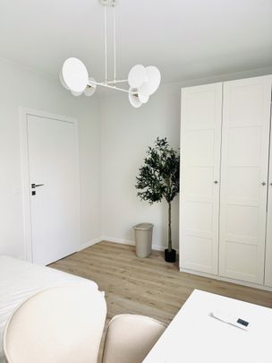 Pokój dla dziewczyny przy Koźmińskim - Photo 1