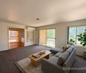 37 Narooma Road Niagara Park - Photo 1
