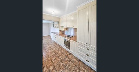 70 Haywood St, Morwell, Vic 3840 - Photo 5