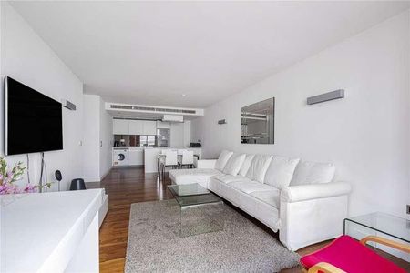 Bolsover Street, London, W1W - Photo 3