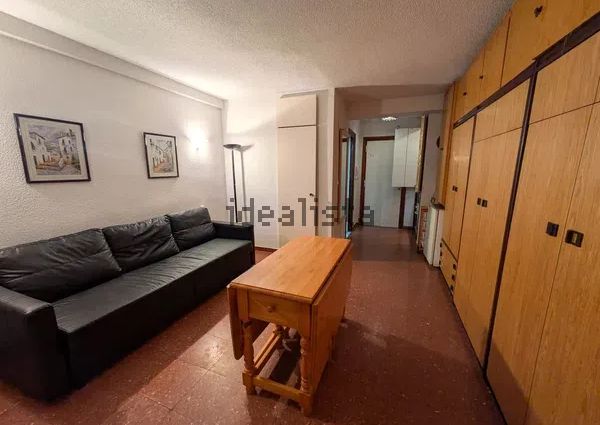 Alquiler de estudio en Calle Gabarra, 3