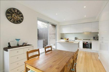 DESIGNER APARTMENT - Photo 4