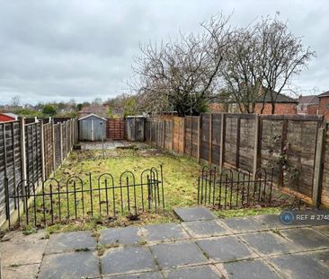 3 bedroom semi-detached house to rent - Photo 5