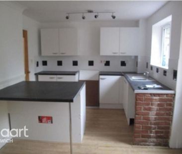 3 bedroom terraced house to rent - Photo 1