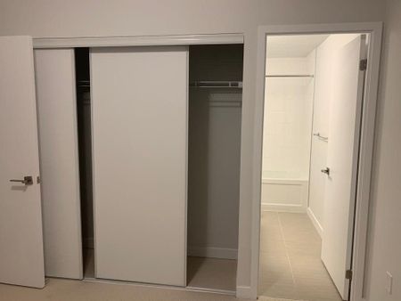 For Lease - 4085 Parkside Village Drive Unit# 1704, Mississauga, Ontario - Photo 2