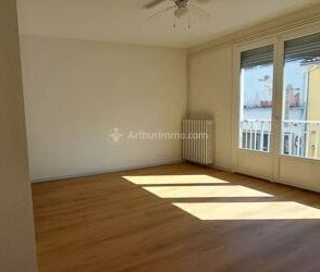 Location Appartement 2 pièces 39 m2 à Carmaux - Photo 3