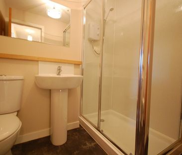 1 Bed Flat, Headland Court, AB10 - Photo 5