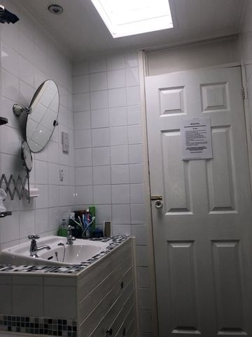 Room in a Shared House, Icknield Port Road, B16 - Photo 2
