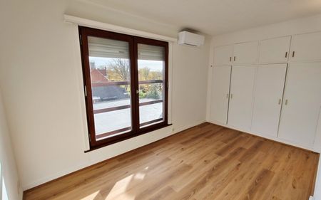 Dakappartement met heel aangenaam terras - Photo 3