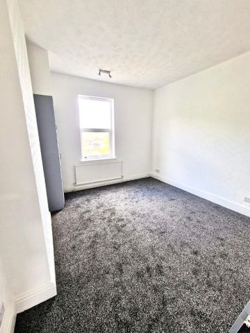 Hampden Road, Mexborough - Photo 4