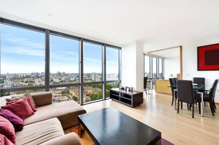 An interior designed 2 bedroom apartment situated on the 26th floor of this striking development located close to heart of Canary Wharf's Business district. - Photo 4