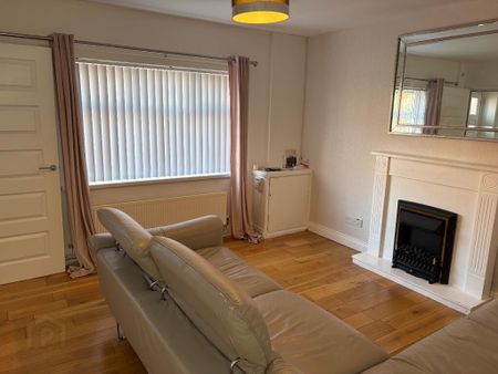 48 Whitehall Parade, Ormeau Road, Belfast, BT7 3GX - Photo 2