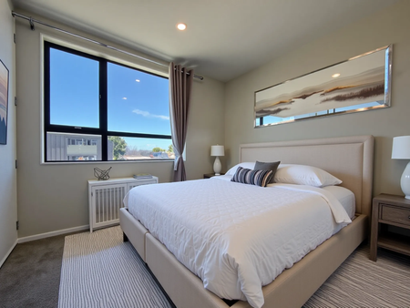 3 Bedrooms on Tirimoana Rd - Photo 3