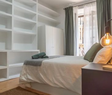 Calle Mayor, Madrid, Community of Madrid 28013 - Photo 5