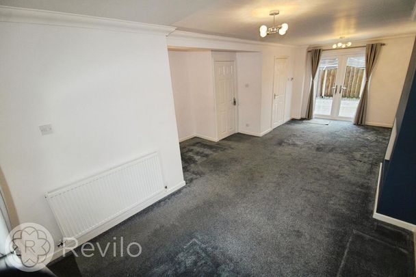 3 bedroom end of terrace house to rent - Photo 1