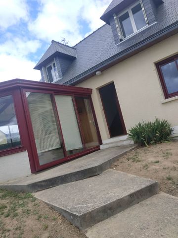 Location Maison 6 pièces 114m² MONTREUIL LE GAST 35520 - Photo 5