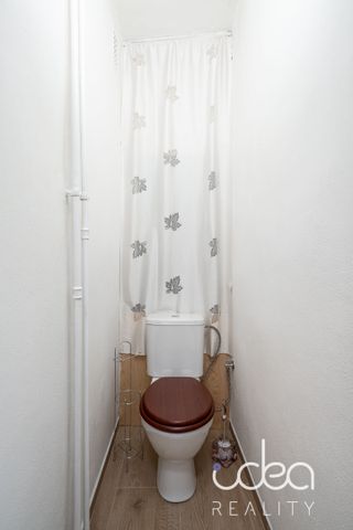 Pronájem bytu 2+1 - Fotografie 5