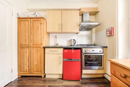 Studio to rent - Photo 5