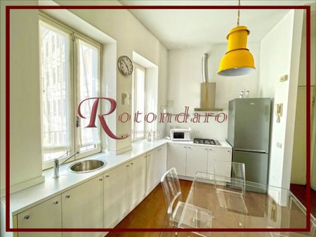 Affitto Residenziale - Milano Centro Storico - Piazza Sant'Ambrogio - Photo 2