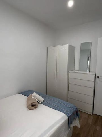 Calle de Fomento, Madrid, Community of Madrid 28013 - Photo 2