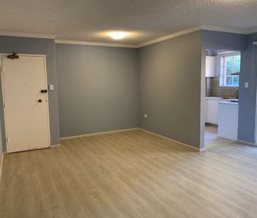 2 Bedroom Apartment in Prime Location! - Photo 1