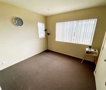 12 Tivoli Court, Flat Bush, Auckland - Photo 1