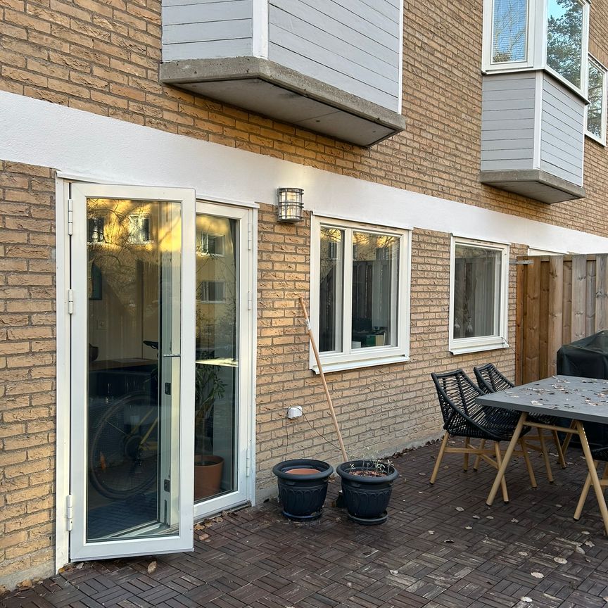 Valborgsmässovägen, Hägersten - Foto 1