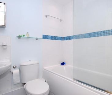 2 bedroom apartment to rent - Photo 6