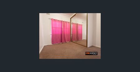 Family Home Minutes Away From Liverpool CBD - Photo 4