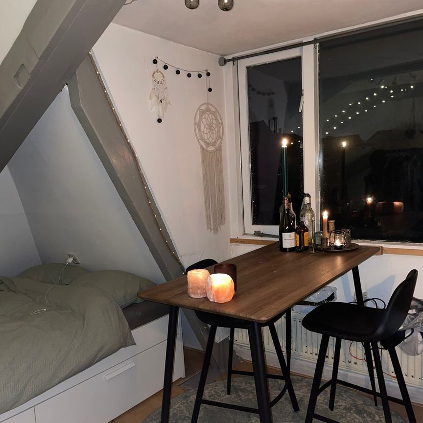 Te huur leuke studentenkamer met kitchenette in Utrecht-Oost - Photo 1